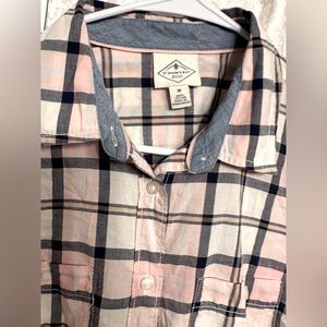 🩵4 items for $30- St Johns Bay plaid button up top